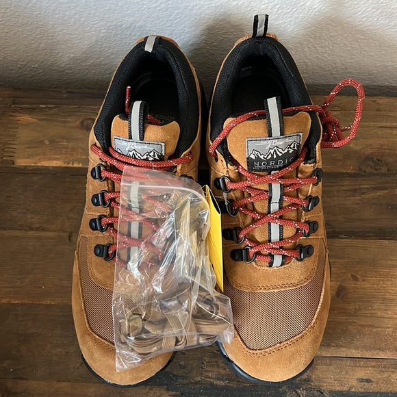 Nwt J. Crew x Nordic Hiking boot - Picture 5 of 7